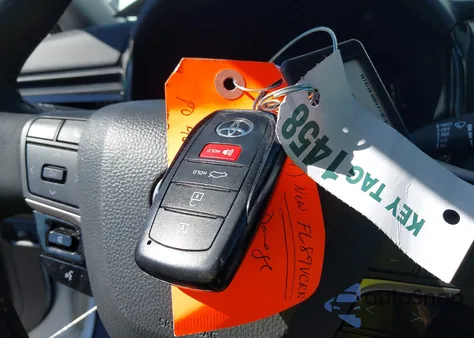 2025 Toyota Camry Le from USA, damaged, VIN 4T1DBADK2SU024224